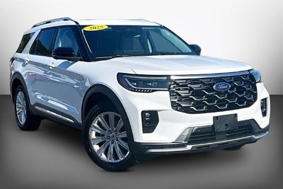 2025 Ford Explorer Platinum