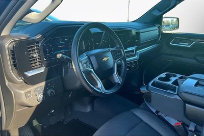 2022 Chevrolet Silverado 1500 LT (2FL)