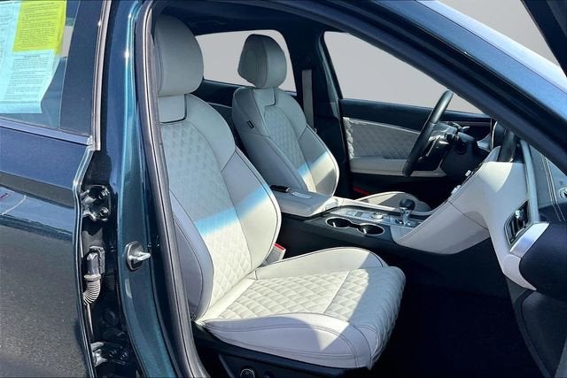 2023 Genesis G70 3.3T AWD