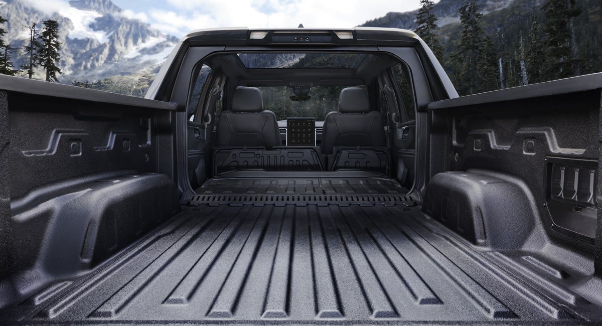 Sudbay GMC in Gloucester MA